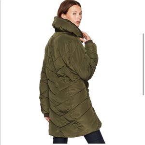 NWT Steve Madden Puffer